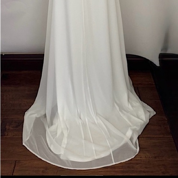 Lulus Promised Forever White Lace Long Sleeve Backless Maxi Dress, Size S, NWT - Picture 11 of 16